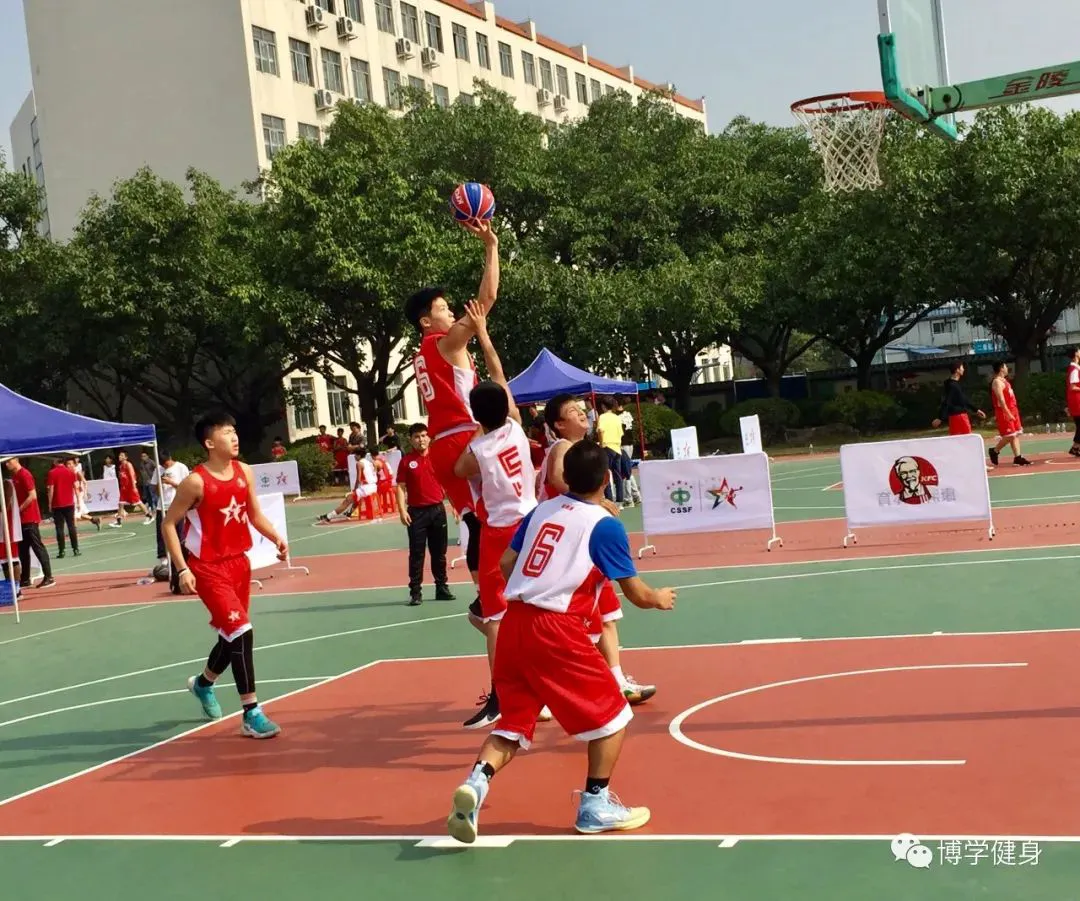 业余篮球爱好者在哪里可以找到表演赛资源_0